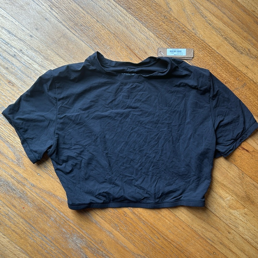 NWT Skims Fits Everybody crop top
